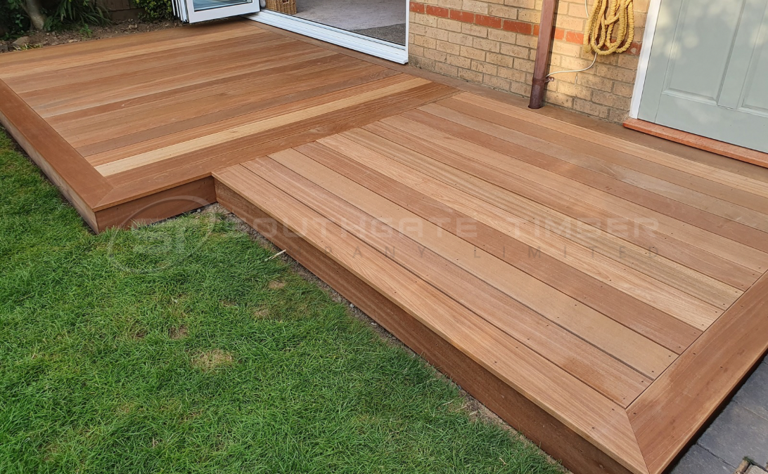 Yellow Balau decking. Timber decking, hardwood decking, small decking area with Yellow Balau 21 x 144mm smooth 2 sides. Durable decking, long-lasting, versatile and stable decking 