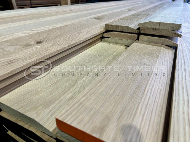 Am White Oak 20 x 130mm Chamfered / Pencil Rd Skirting