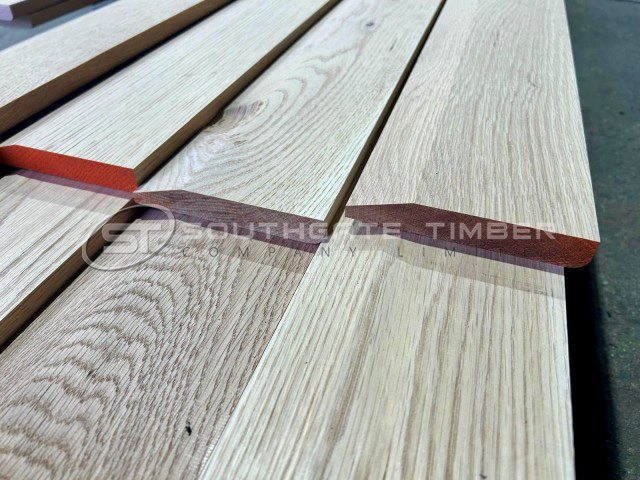 Am White Oak 20 x 130mm Chamfered / Pencil Rd Skirting