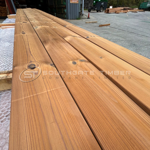 Thermowood Pine 25 x 140mm Smooth 2 sides Decking